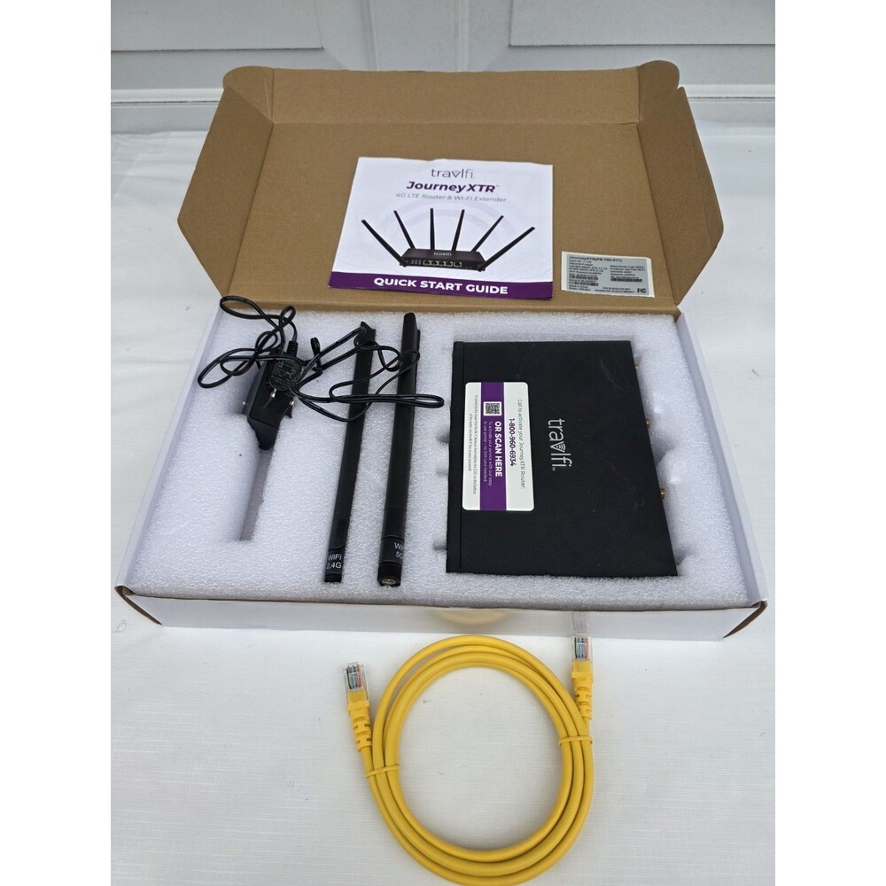 TravlFi JourneyXTR 4G/LTE Router and Wi-Fi Extender Model PN 700-011
